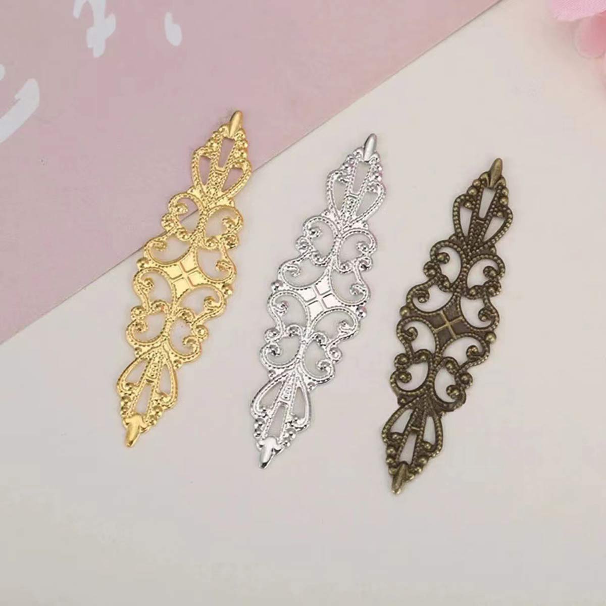 200 Peças de Enfeites de Metal - Embellish Craft avaliação e preço